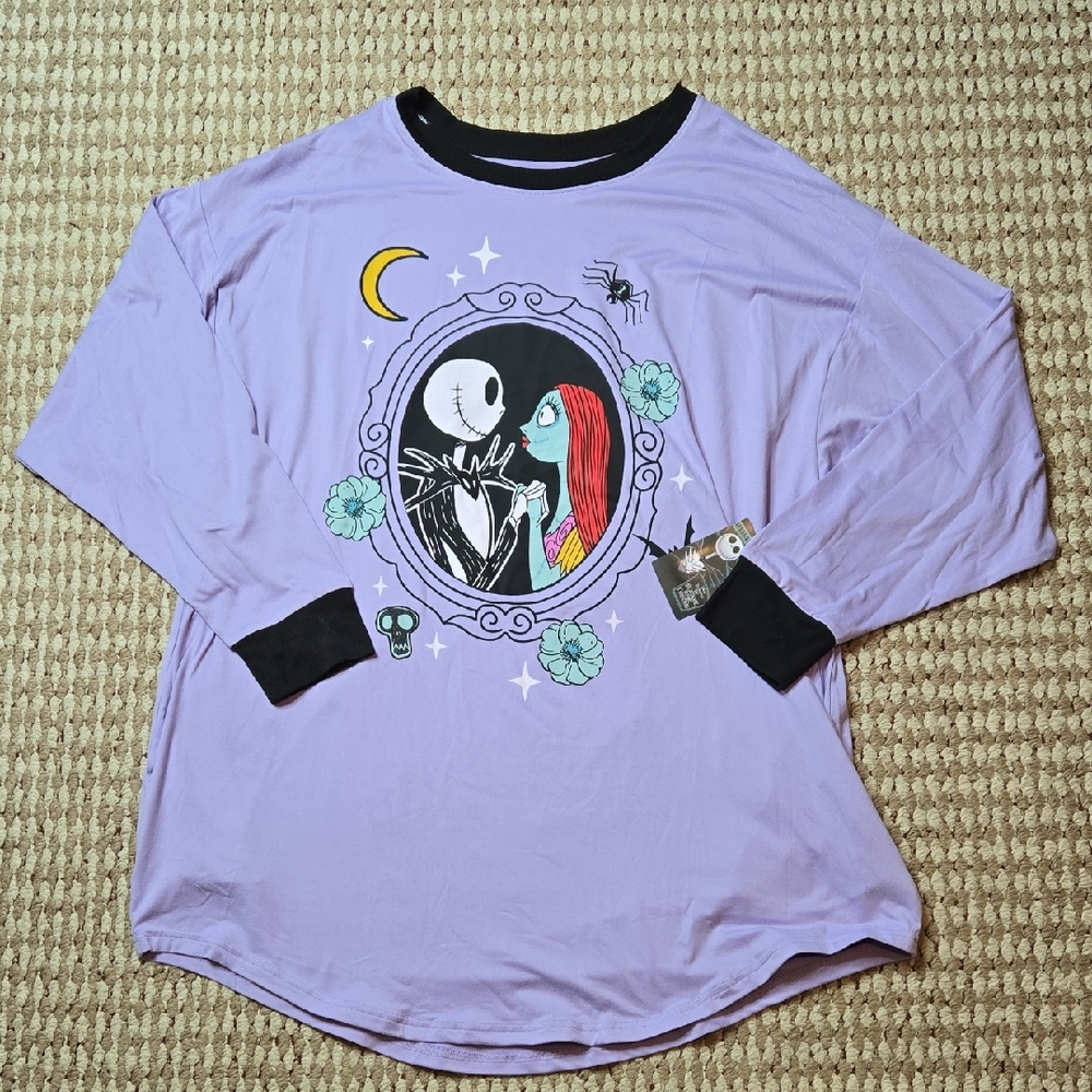 Disney Tim Burton The Nightmare Before Christmas Large Sleep Shirt Sweater Top